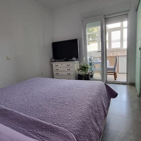 Room Airport Split Kaštela Εξωτερικό φωτογραφία
