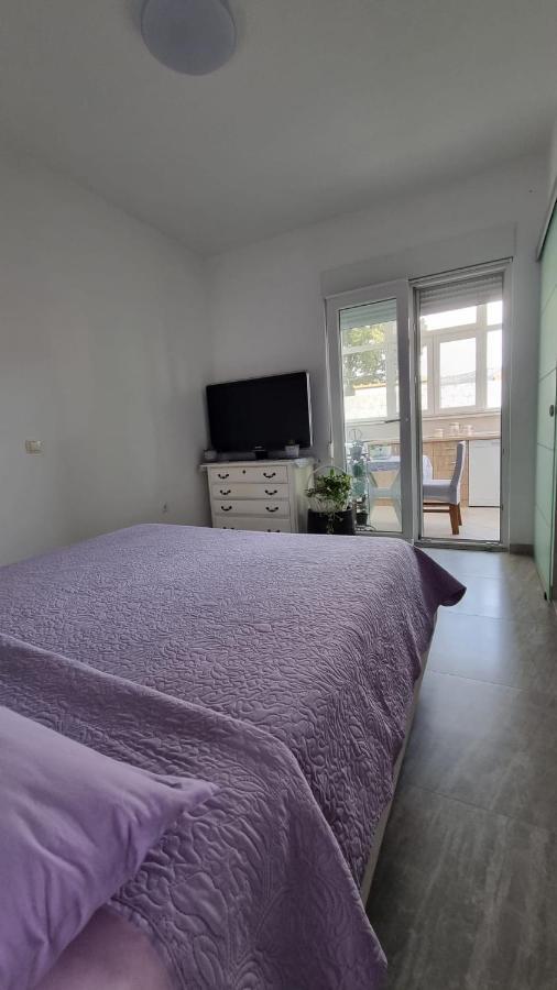 Room Airport Split Kaštela Εξωτερικό φωτογραφία